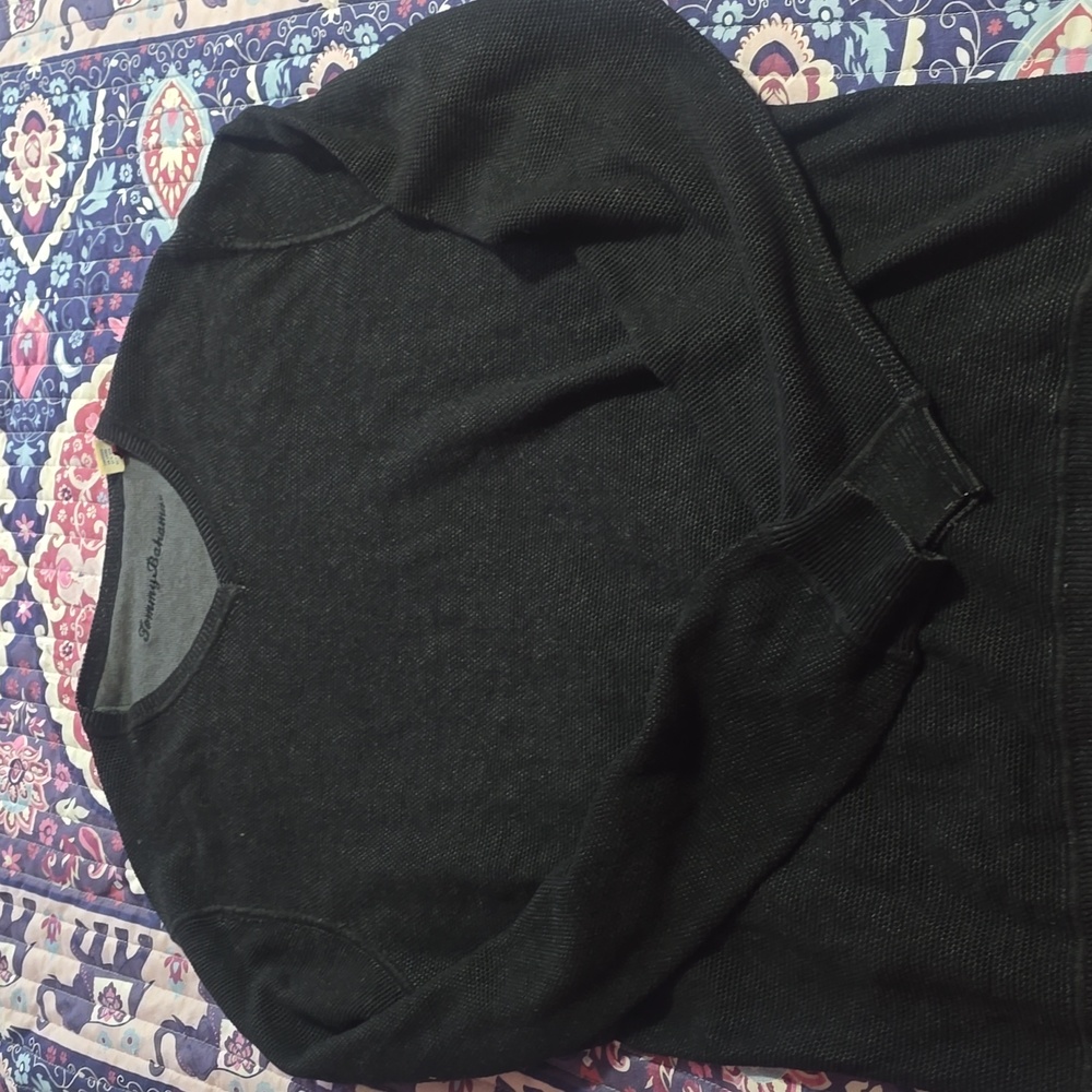 Tommy Bahama Black V-Neck Sweater